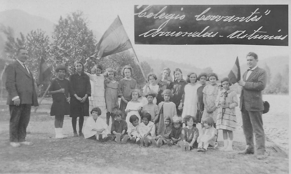 MEMORIAS DEL CONCEJO DE PARRES 1835-1985 (CAPÍTULO LI)