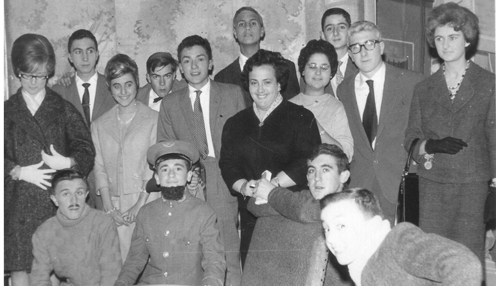 DOÑA ENCARNA GUIRAO
