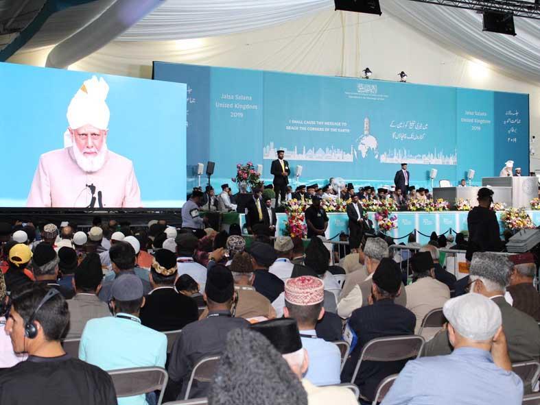 LA COMUNIDAD AHMADÍA SUMA 1.449 PUNTOS DE CULTO MÁS EN EL MUNDO