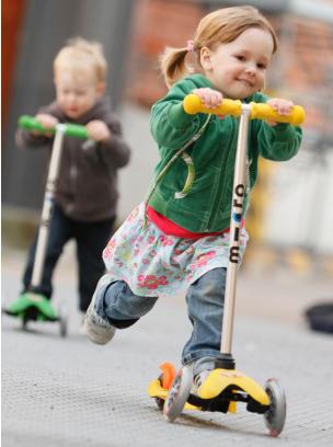PROHIBIDO EL PATINETE