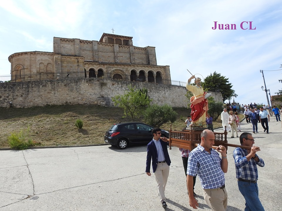 SALUDO FUENTEPIÑELANO 2057