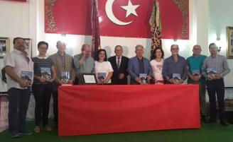 LAS FOTOS MÁS ANTIGUAS DE LA COMPARSA TURCOS DE SAX (ALICANTE) • LA ENTIDAD SE ACERCA AL AÑO DE SU CENTENARIO CON UNA EXPOSICIÓN DE FOTOGRAFÍAS