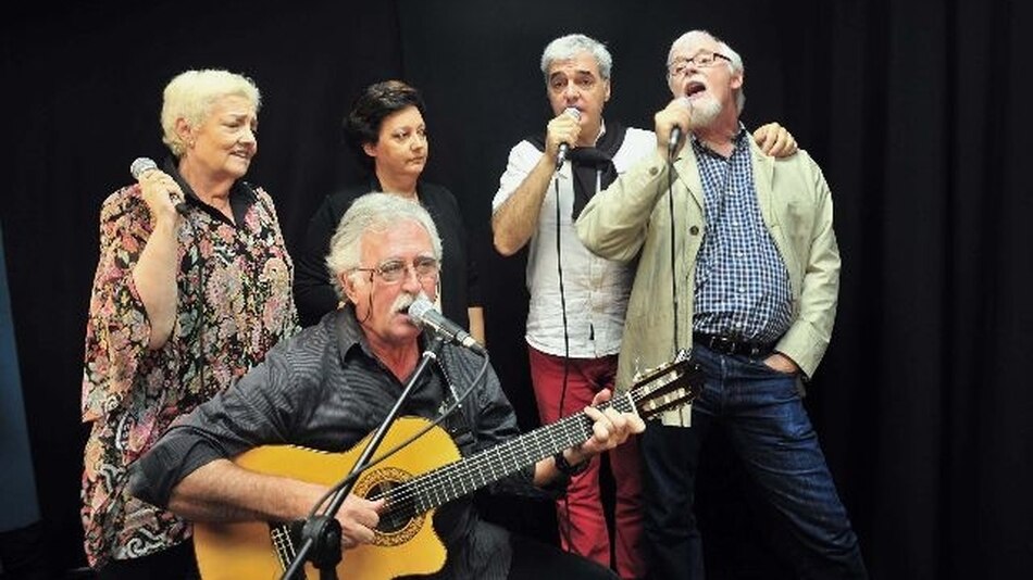 VERBENAS EN VILLANUEVA DEL ARZOBISPO, PRIMERAS ATRACCIONES. ESTRENO DEL AUDITORIO DEL PARQUE DE SAN BLAS