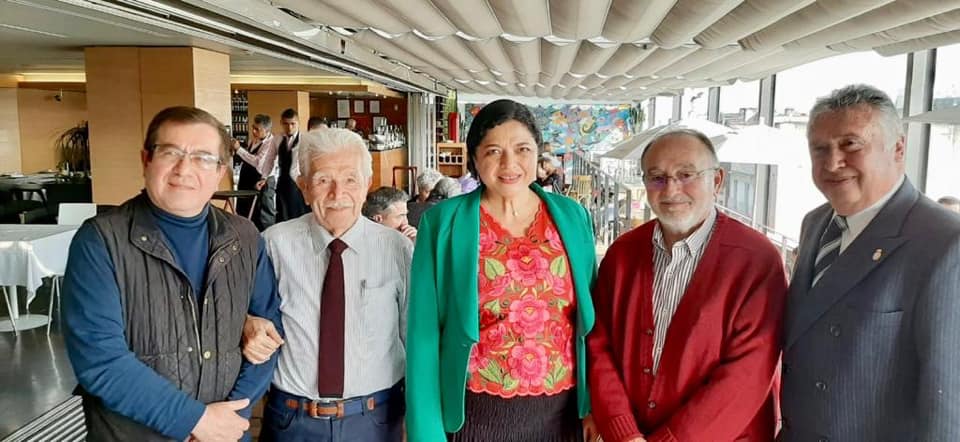 ENCUENTRO HISTÓRICO…