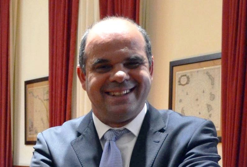 EL CRONISTA OFICIAL DE SANTA CRUZ DE LA PALMA, MANUEL POGGIO, ELEGIDO ACADÉMICO DE LA REAL ACADEMIA CANARIA DE BELLAS ARTES