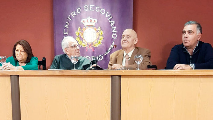 RAFAEL SANZ SANZ PRESENTA UN POEMARIO EN EL CENTRO SEGOVIANO DE MADRID