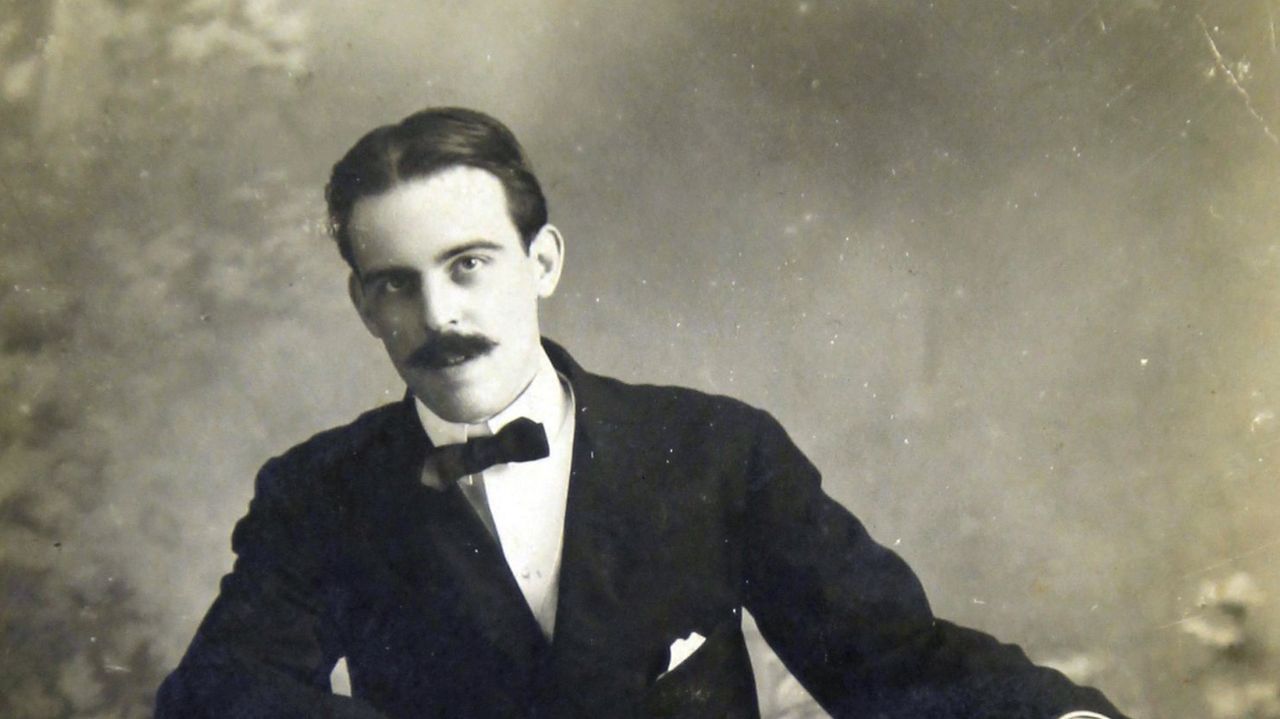 LOS GANADORES DEL PREMIO DE NOVELA VILAR PONTE SE CONOCERÁN ESTE SÁBADO EN VIVEIRO (LUGO) • VEINTISÉIS OBRAS CONCURREN A UN CERTAMEN DOTADO CON 5.000 EUROS