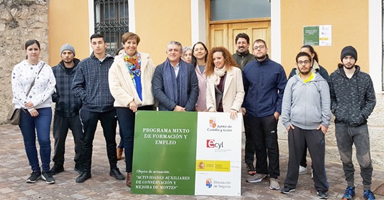 SALUDO FUENTEPIÑELANO-FUENTIDUEÑANO 2102