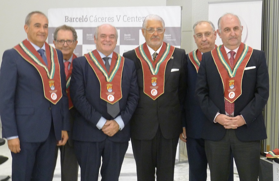 ACADÉMICO DE LA EXTREMEÑA DE GASTRONOMÍA