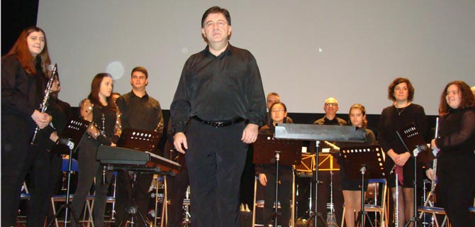 LA UNIÓN MUSICAL QUINTANAREÑA CIERRA SU XI SEMANA MÚSICO-CULTURAL CON UN CONCIERTO DE PELÍCULA