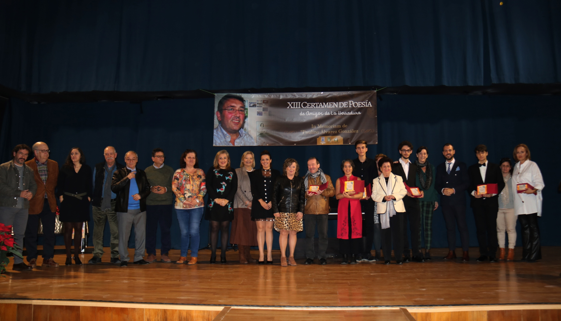 LA HERRADURA RINDE HOMENAJE PÓSTUMO A PAULINO ÁLVAREZ CON MOTIVO DE LA ENTREGA DE LOS PREMIOS DEL XIII CERTAMEN DE POESÍA AMIGOS DE LA HERRADURA