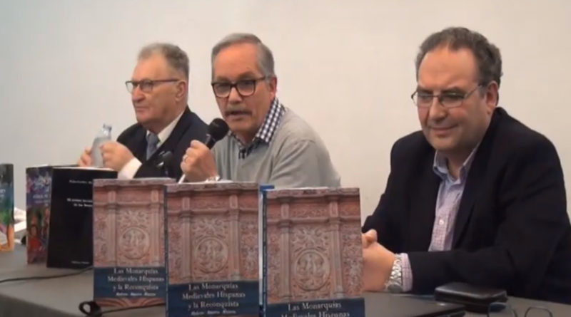 PEDRO CORDERO, CRONISTA OFICIAL DE LA CODOSERA (BADAJOZ) Y ROBERTO AMORES PRESENTARON SUS ÚLTIMOS LIBROS EN ALCORCÓN