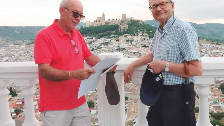 PROPUESTA PARA NOMBRAR HIJO PREDILECTO DE ALCALÁ LA REAL A SU CRONISTA OFICIAL DOMINGO MURCIA