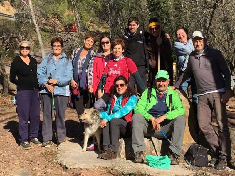 NAVAJAS PLANTA BELLOTAS PARA EVITAR LA DESERTIFICACIÓN • CON EL PROYECTO ‘LA GRAN BELLOTADA IBÉRICA’