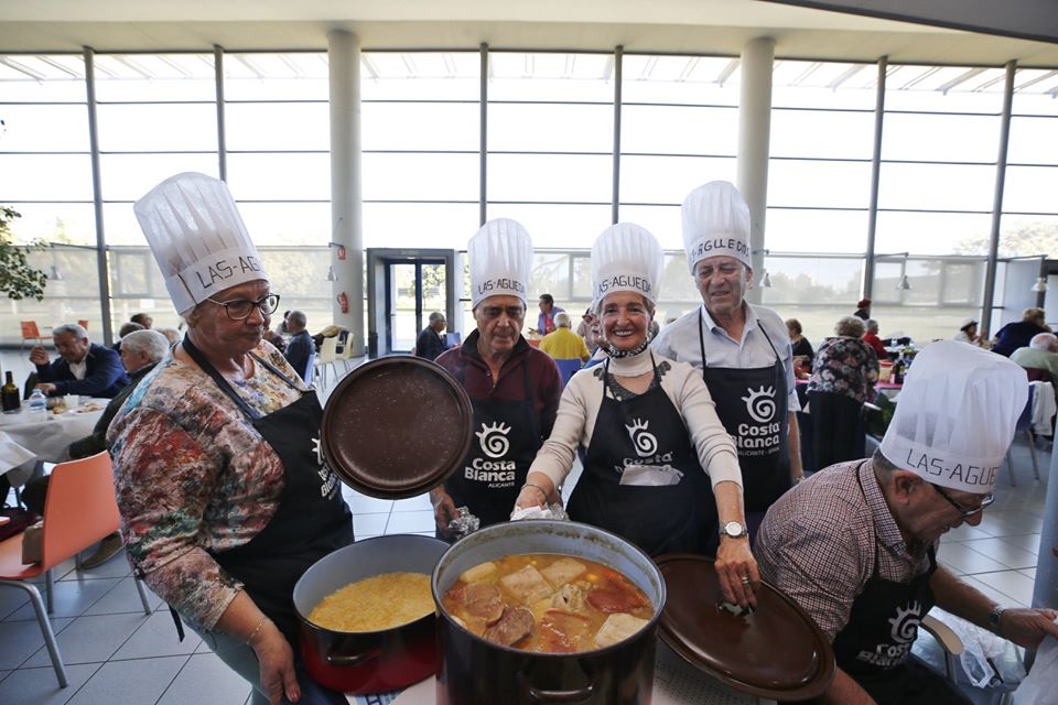 MULTITUDINARIO III CONCURSO ONTERNACIONAL DEL COCIDO ORGANIZADO POR LA COFRADÍA GASTRONÓMICA DEL COCIDO CON PELOTAS
