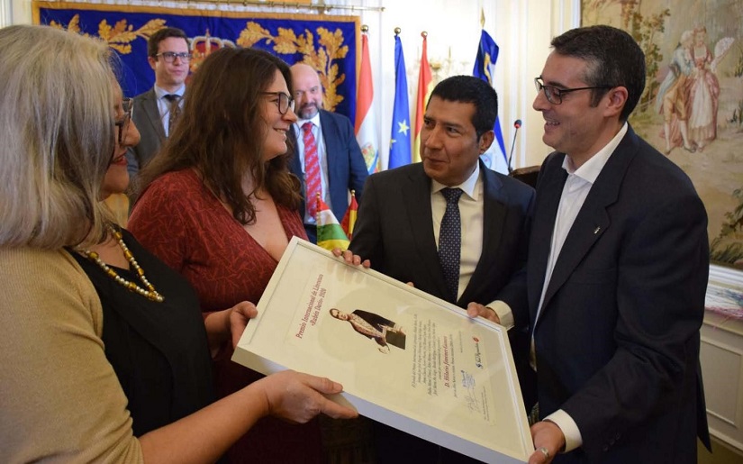 RUBÉN DARÍO: COLOR, LUZ Y PALABRA EN EL CENTRO RIOJANO DE MADRID