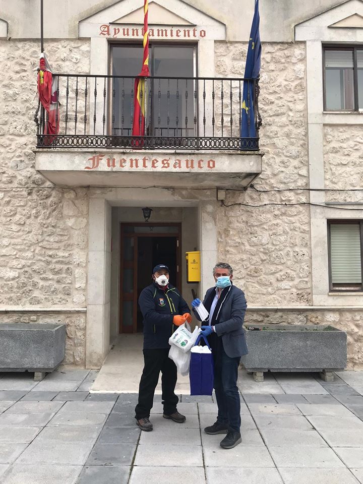 SALUDO FUENTEPIÑELANO 2248