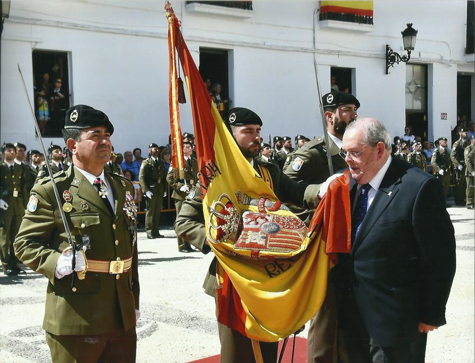ESPAÑA TIENE UN EJÉRCITO EJEMPLAR