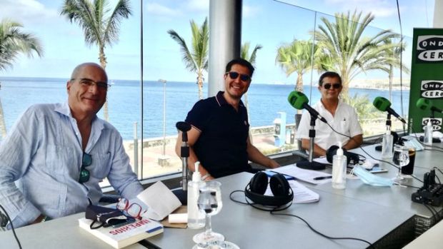 JUAN JOSÉ LAFORET, CRONISTA OFICIAL DE GRAN CANARIA: «POR ESTA ISLA HAN PASADO PERSONAJES CURIOSÍSIMOS»