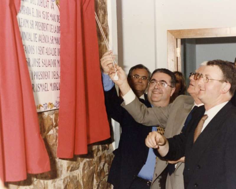 LA ASOCIACIÓN DE JUBILADOS Y PENSIONISTAS DE CASINOS CELEBRA LA MERIENDA DE PASCUA