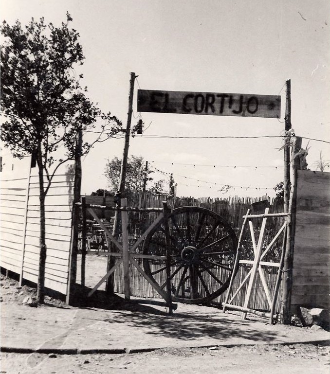 CUANDO NO HABÍA CORONAVIRUS: EN LA FERIA, LA CASETA EL CORTIJO. CON SU ÉXITO EL CORTIGIN, A QUINCE PESETAS