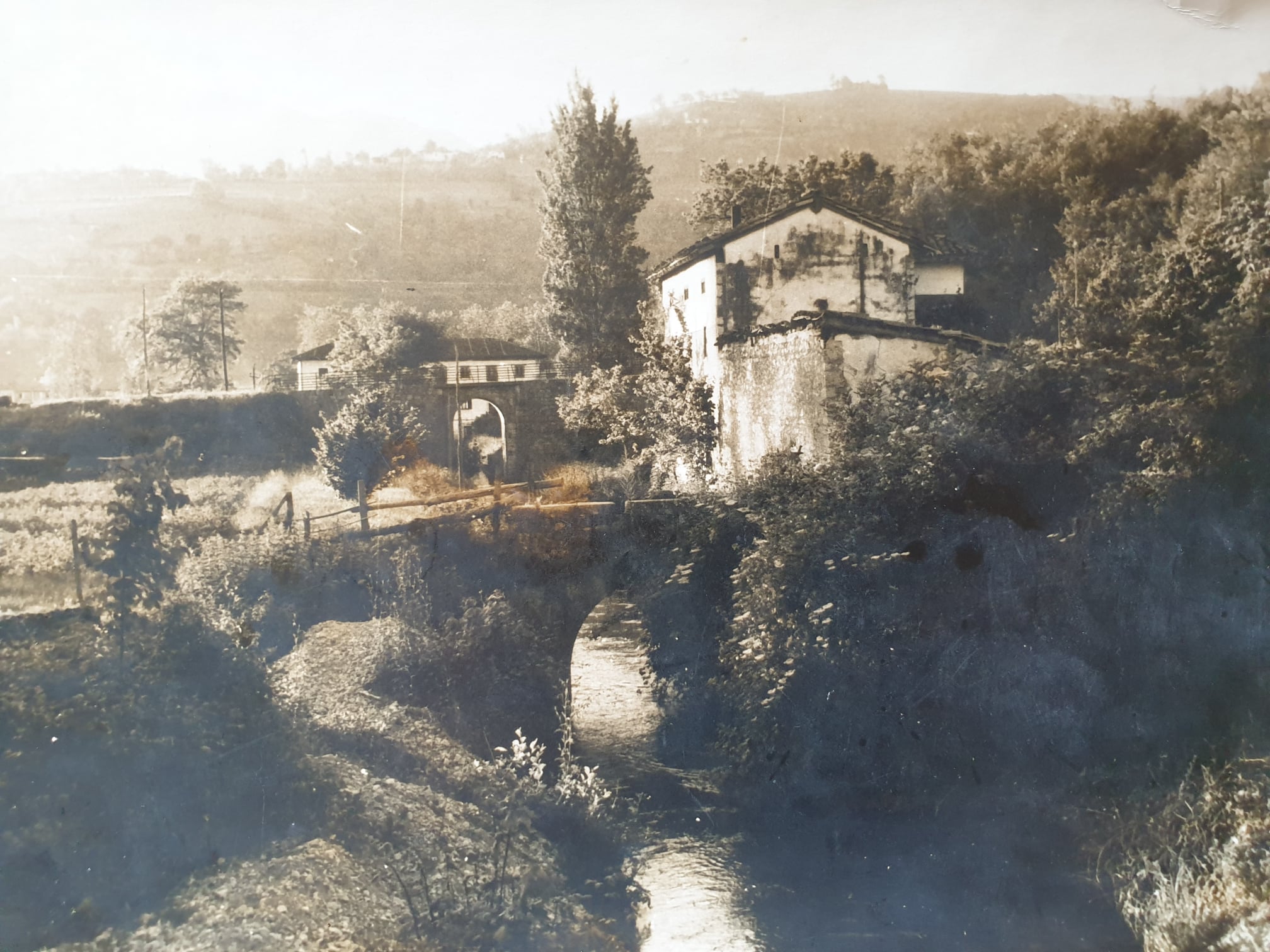 MEMORIAS DEL CONCEJO DE PARRES 1835-1985 (CAPÍTULO CXXXIX)