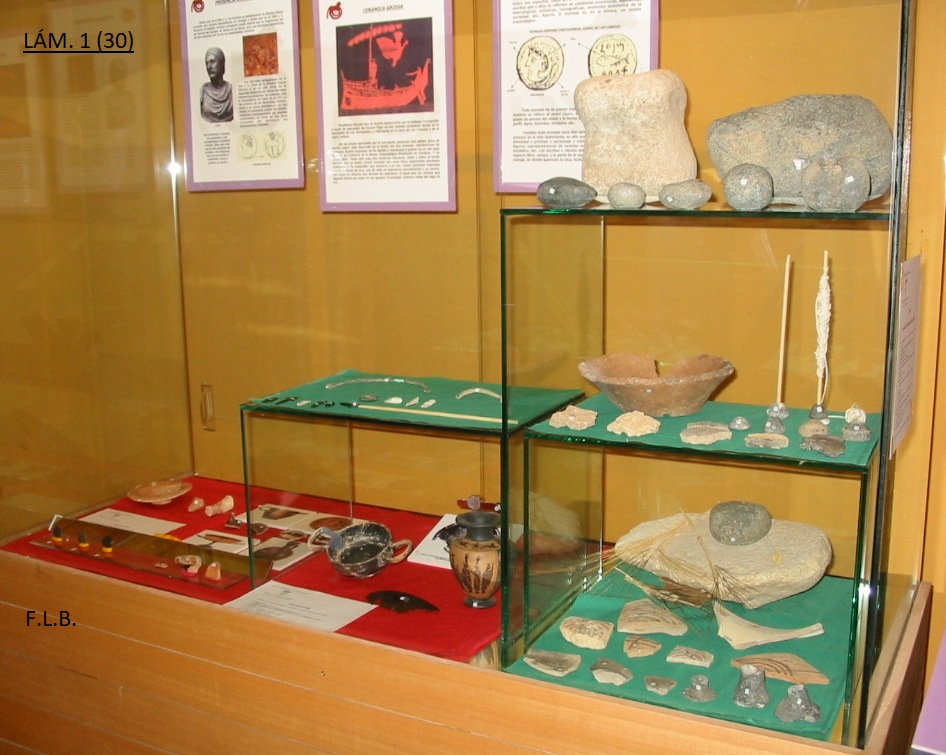 (30).- MATERIALES PROTOHISTÓRICOS EN EL MUSEO HISTÓRICO