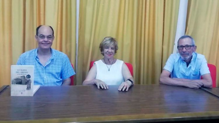EL CRONISTA OFICIAL DE TRUJILLO (CÁCERES) JOSÉ ANTONIO RAMOS Y FRANCISCO LÓPEZ PUBLICAN UN LIBRO SOBRE LA ALDEA DEL OBISPO