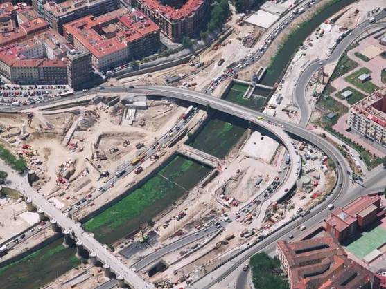 LOS ORÍGENES DE LA M-30: CURIOSIDADES DE LA AUTOPISTA QUE SALVÓ A MADRID DEL ‘REVENTÓN’