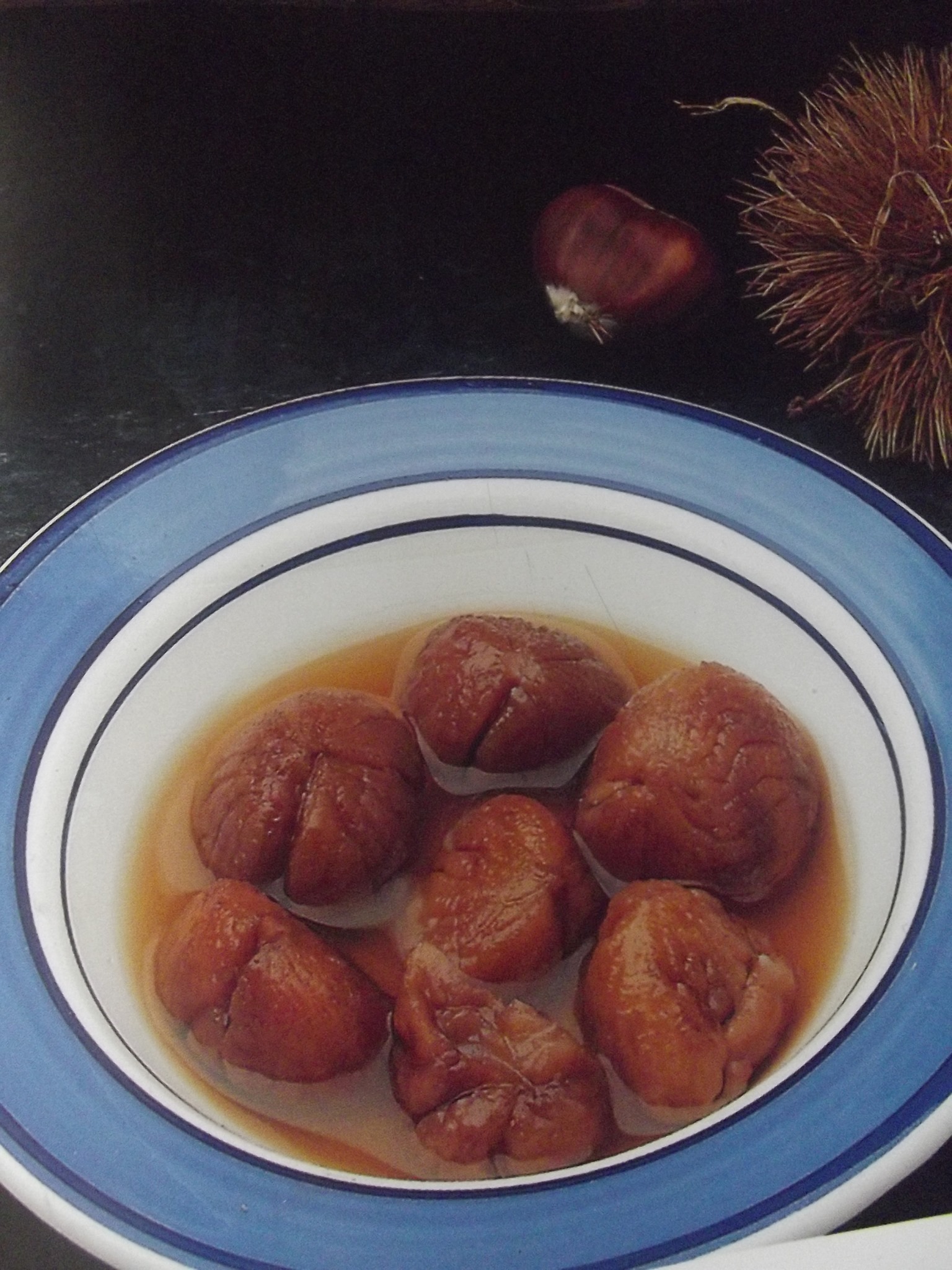 MARRONS GLACÉS, QUE SON «CASTAÑES EN ALMÍBAR» O «CASTAÑES CONFITAES»