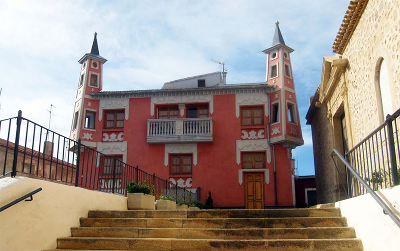LA CASA DEL CURA DE ULEA (MURCIA), UNA CASA DISEÑADA POR EL MISMÍSIMO GUSTAVE EIFFEL