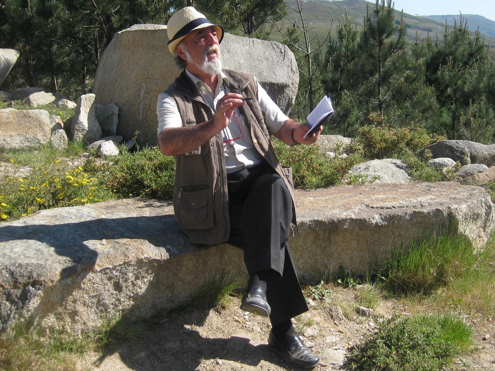 EL CEGA CIEGO DE APULEYO SOTO PAJARES, CRONISTA OFICIAL DE BRAOJOS DE LA SIERRA (MADRID)