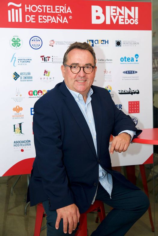 EL PRESIDENTE DE LA HOSTELERÍA DE ESPAÑA CON EL SKAL