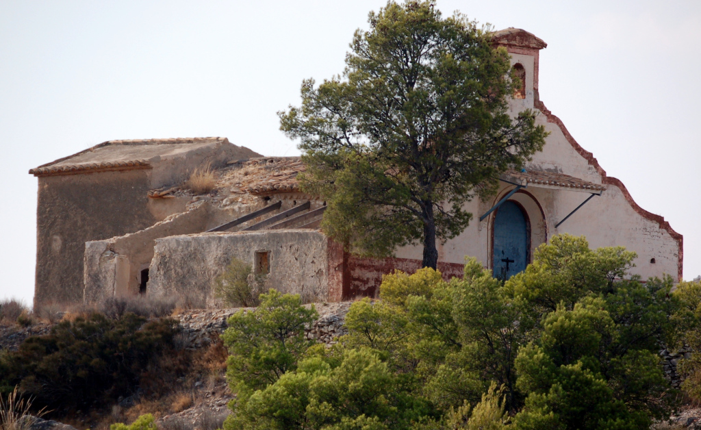 LA ERMITA DE SANTA BÁRBARA DE XIXONA (ALICANTE).