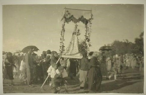 UNA DEVOCIÓN ANTIGUA Y HERMOSA