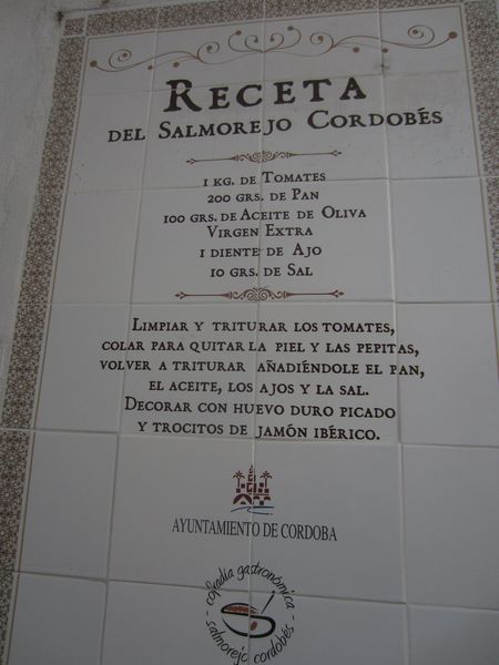 SALMOREJO CORDOBÉS, AUNQUE LO NUESTRO ES EL GAZAPACHO EXTREMEÑO.