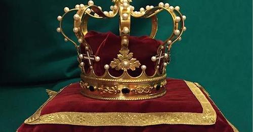 «LA CORONA REAL DE LOS SABOYA», POR JOSÉ LUIS SAMPEDRO ESCOLAR