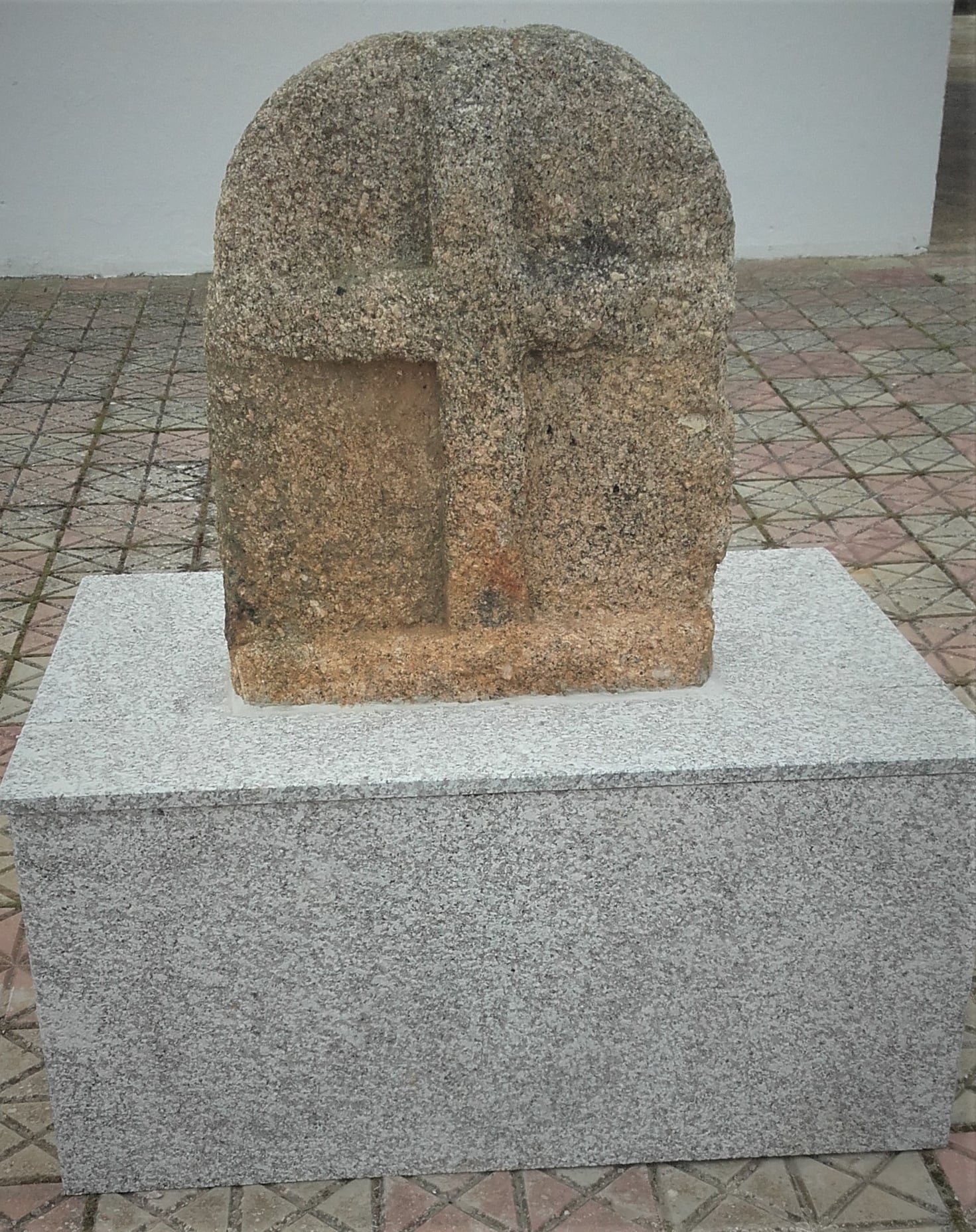 CRUZ DE LA MUCHACHA Y HUMILLADERO ERMITA NTRA. SEÑORA DE BARBAÑO