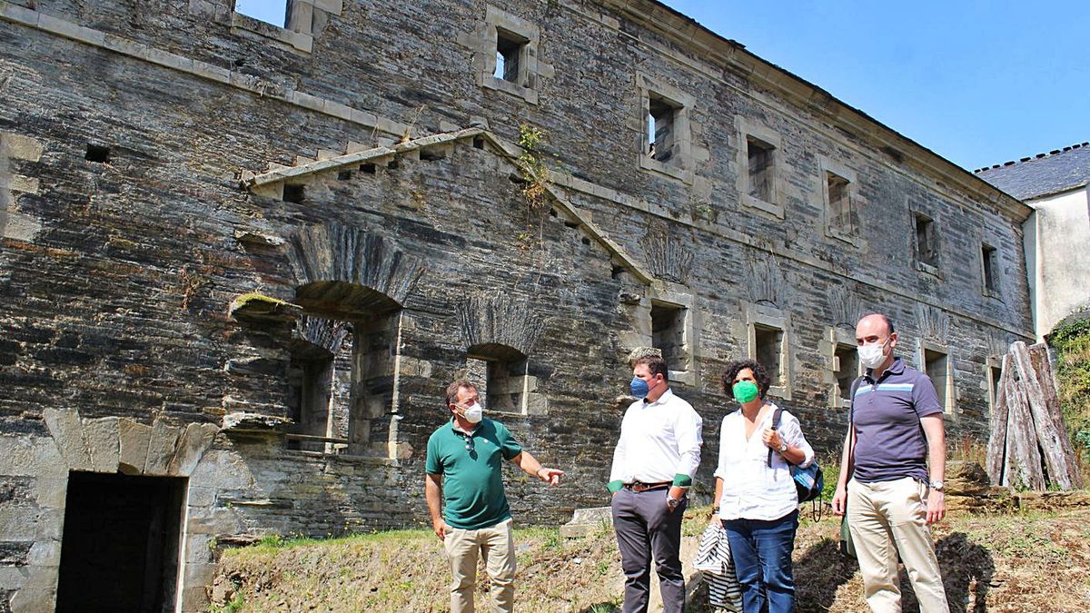 CULTURA REHABILITARÁ CON FONDOS EUROPEOS LA CUBIERTA DEL CENOBIO DE VILLANUEVA DE OSCOS