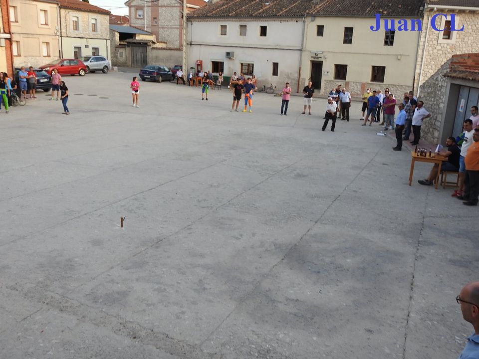 SALUDO FUENTEPIÑELANO 2825 Y 2826 VIVA SAN NICOLAS