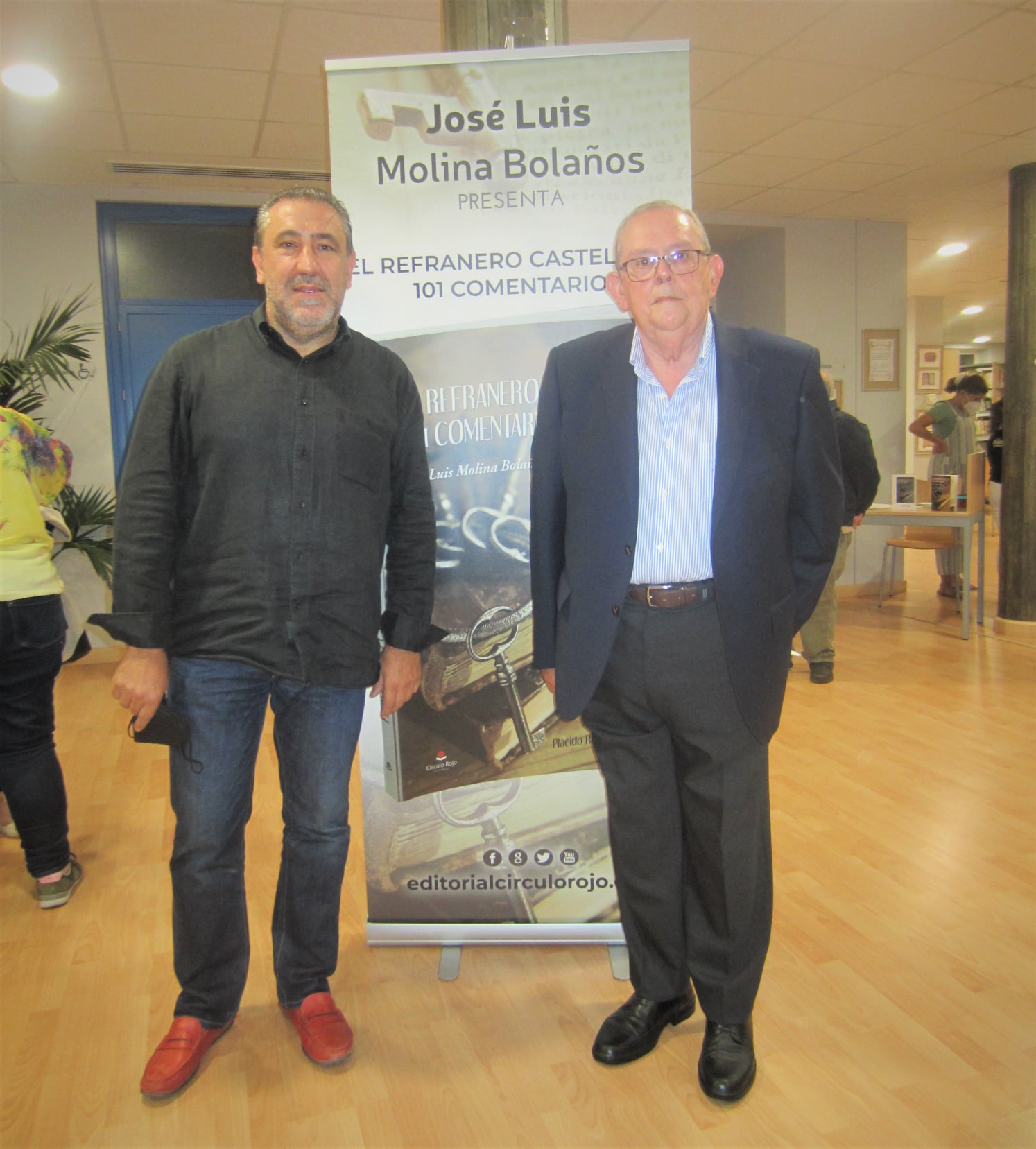 LAS ACTAS DE LOS XLIX COLOQUIOS HISTÓRICOS DE EXTREMADURA EN LA BIBLIOTECA MUNICIPAL DE MONTIJO.