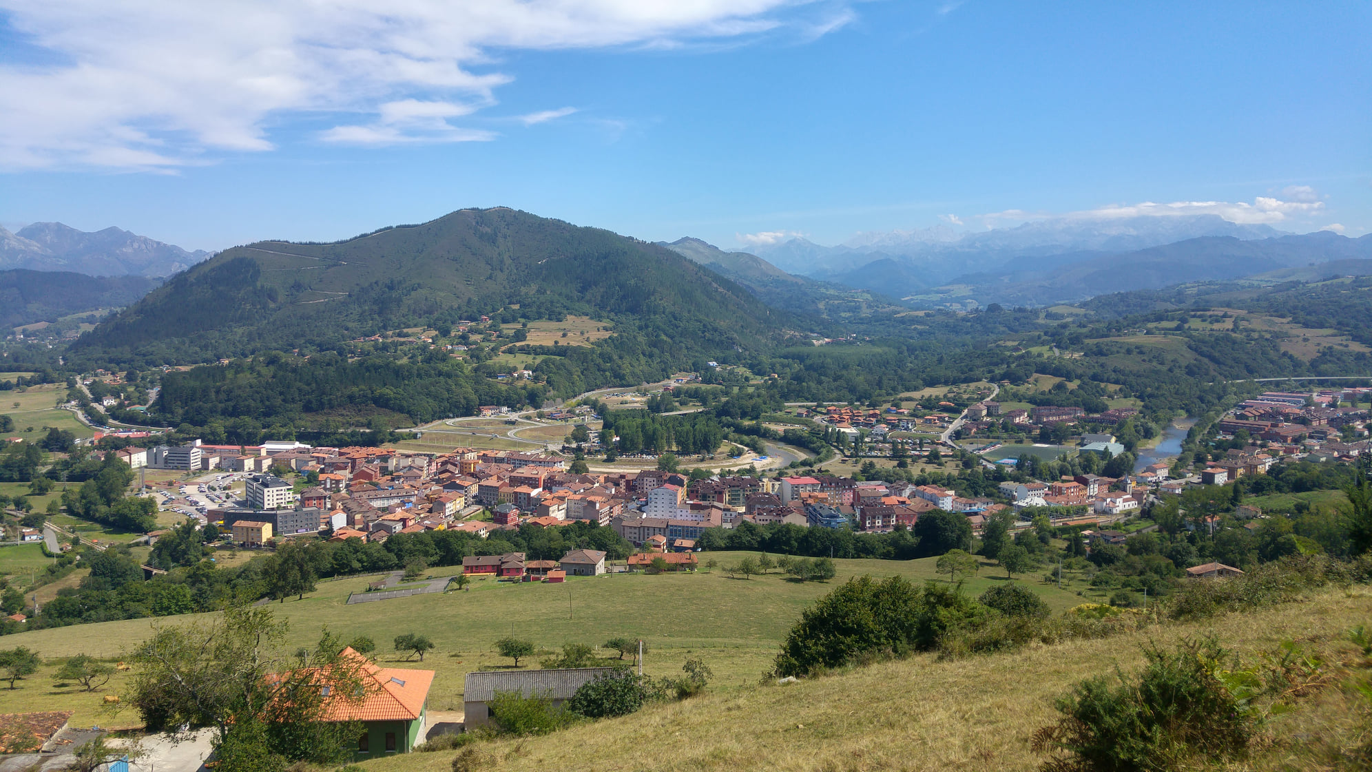 PACTAMOS CON LA RUTINA MIENTRAS VENDECIMOS LA UTOPÍA
