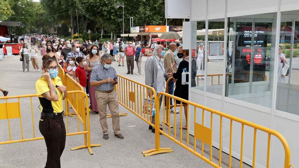 FIRMAS DESTACADAS EN EL ESTAND DE EL CORTE INGLÉS DE MURCIA