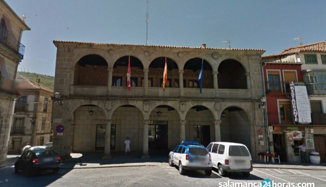 MOISÉS NAVARRO, GANADOR DEL XVIII CERTAMEN NACIONAL DE POESÍA JULIÁN M. CARRASCO