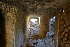 ESPACIOS SUBTERRÁNEOS DEL DESIERTO DE BOLARQUE