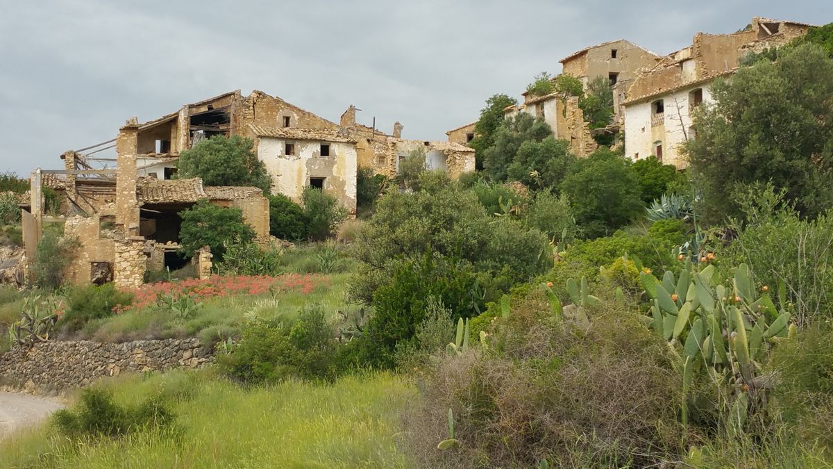 UNA RUTA POR PUEBLOS FANTASMA EN LAS COMARCAS DE CASTELLÓN