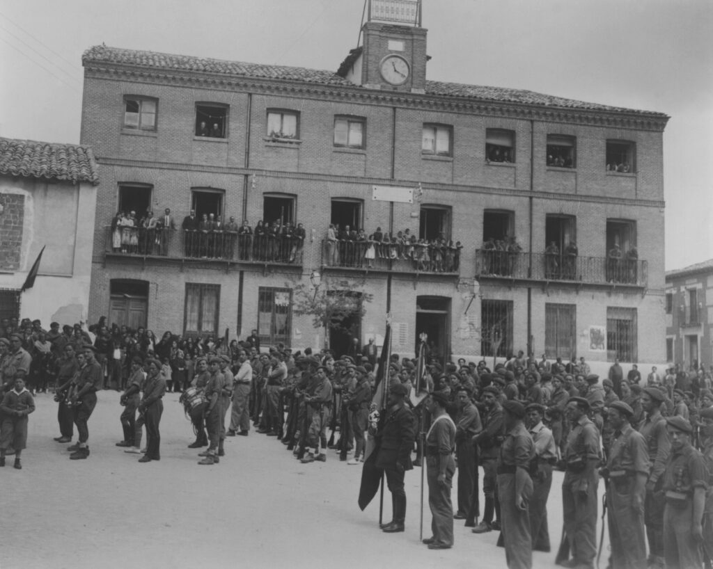 BANDOS Y AVISOS EN EL ARCHIVO MUNICIPAL: «VOLUNTARIOS DE CASTILLA»