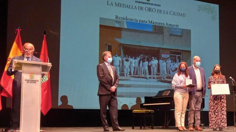 LA CIUDAD DE GETAFE ENTREGA SU MEDALLA DE ORO A LOS PROFESIONALES DE ATENCIÓN PRIMARIA