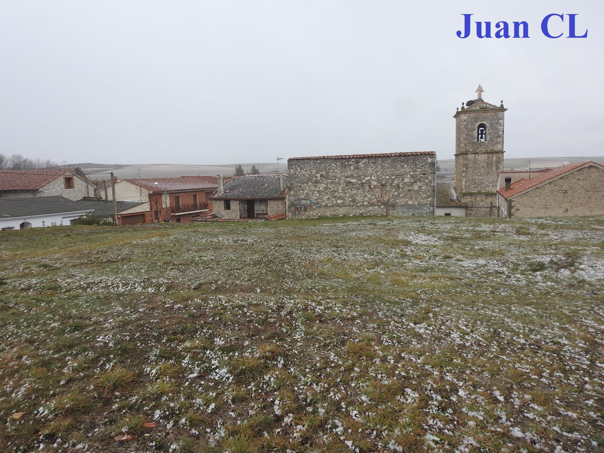 SALUDO FUENTEPIÑELANO 2893. – PRIMERA NEVADA