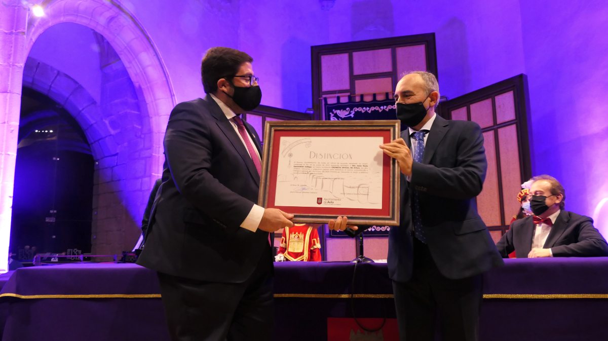 ACTO DE NOMBRAMIENTO  DE JESÚS MARÍA SANCHIDRIÁN, NUEVO CRONISTA OFICIAL DE ÁVILA, QUIERE SER “INTÉRPRETE” DE LA CIUDAD